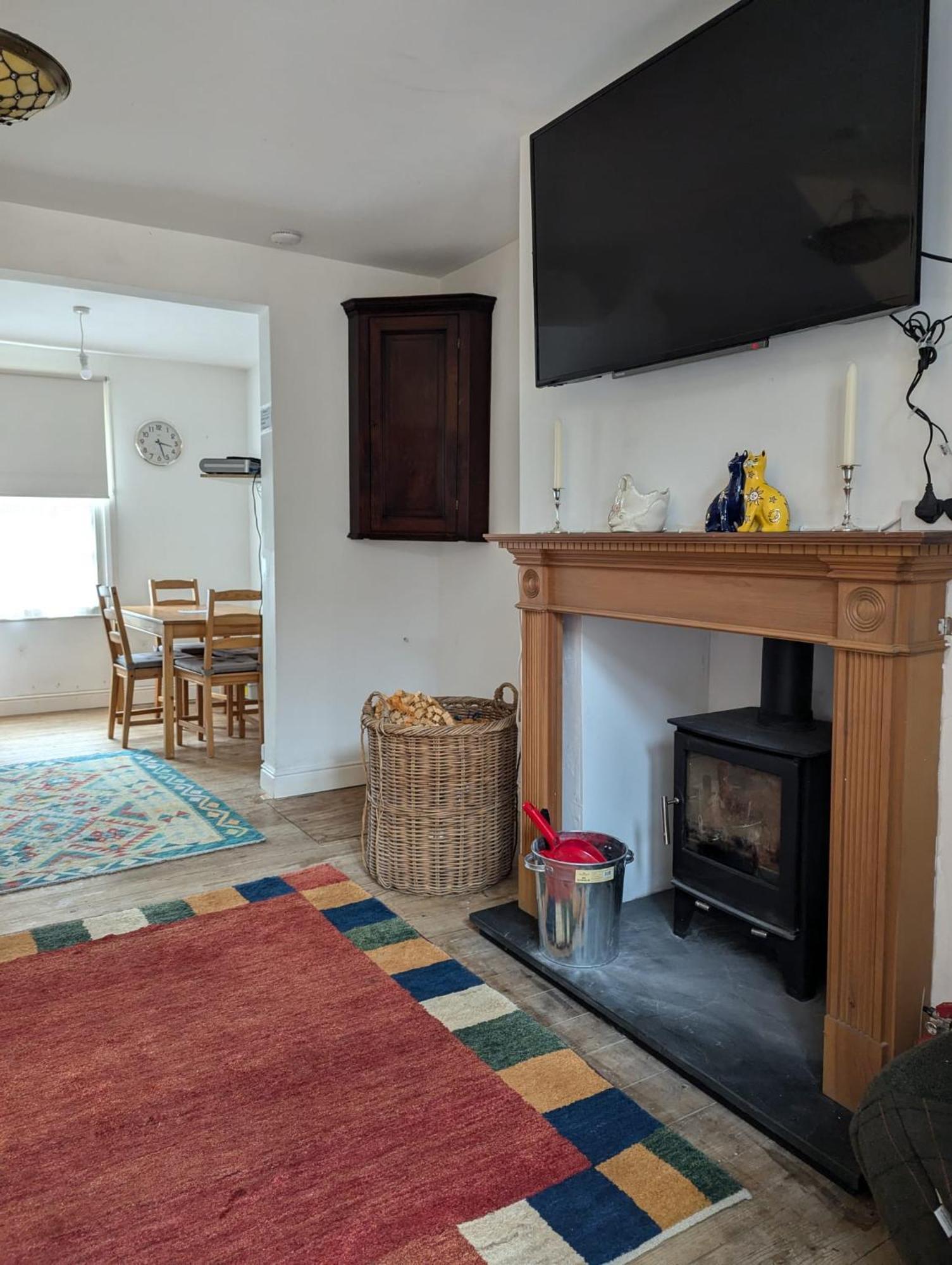 Georgian Terrace Town House In Mid Wales Villa Newtown  Kültér fotó